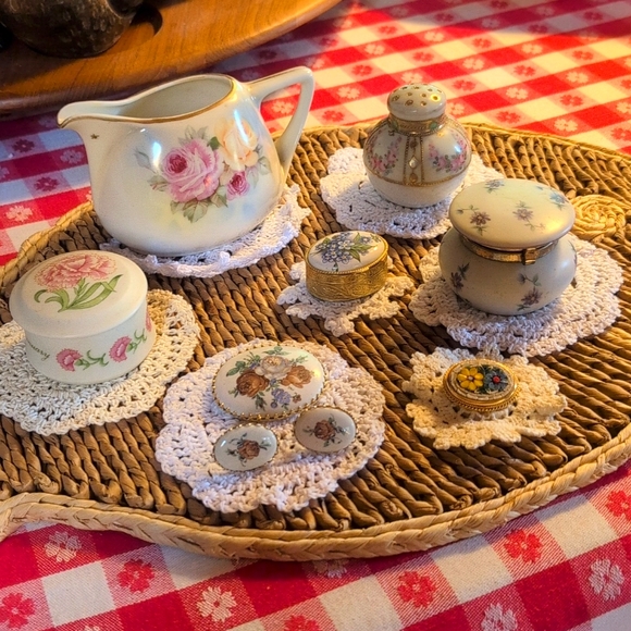 Antique Lot Of Beautiful Floral Heaven